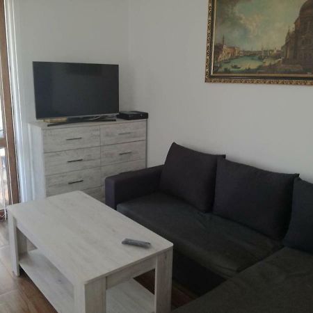 Guest House Katina บัลชิค ภายนอก รูปภาพ